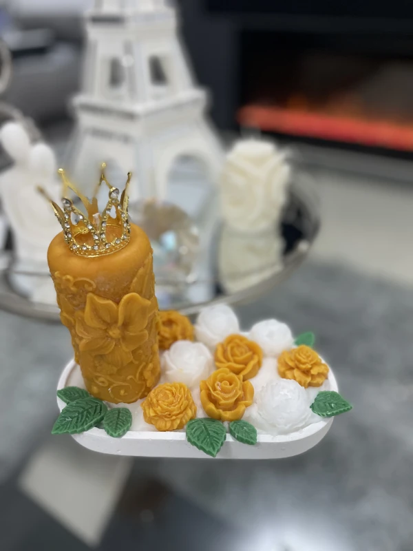 Bandeja de velon con corona's foto | Veliz Dai |  BizneCubano